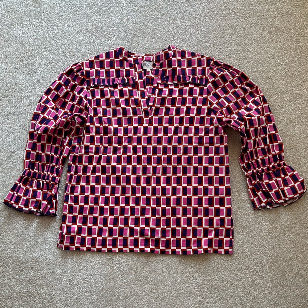 Beyond by Vera Women’s Size Large Top
